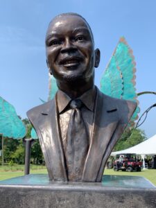 Pinckney Memorial Bust